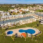 #226 Lii Pool & Comfort البوفيرا