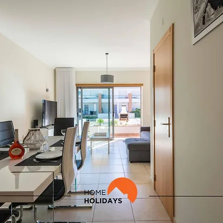 #226 Lii By Holidays אלבופיירה